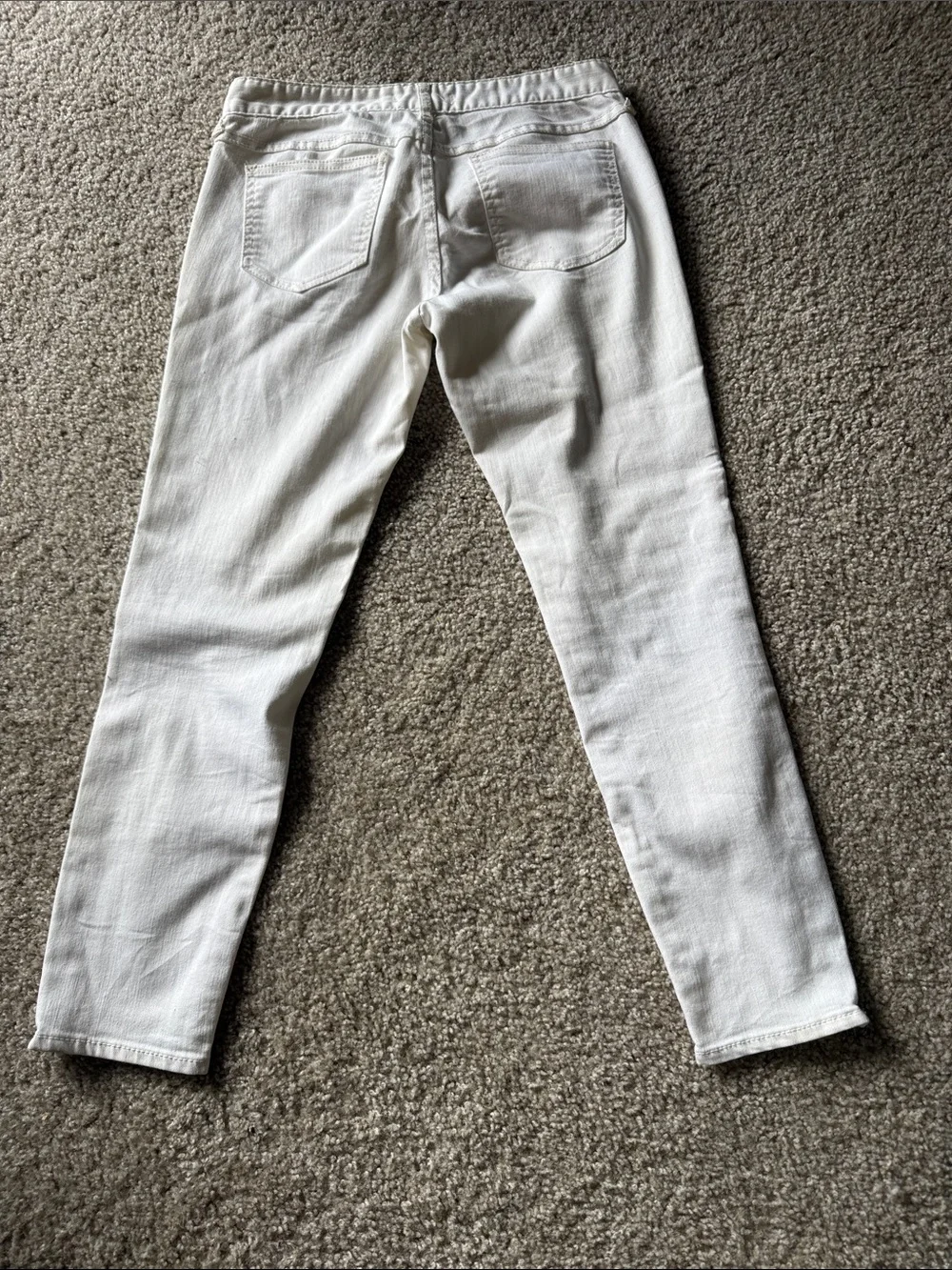 Free People Women’s White Skinny Ankle Jeans with Ankle Zips SIZE 28